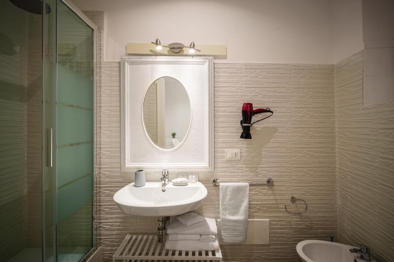Oisife Apartments Cagliari Exterior photo